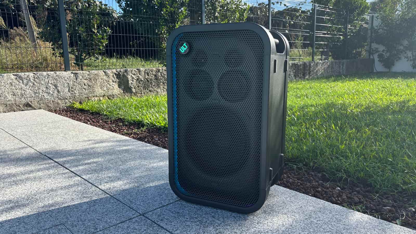 Análise Sony ULT TOWER 7: uma coluna que leva o conceito de party speaker a outro nível